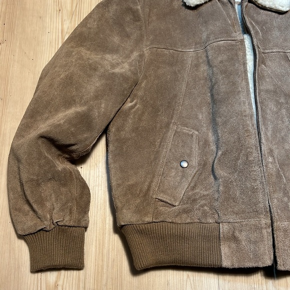 Michael Charles Vintage Suede Bomber Jacket - Picture 5 of 16